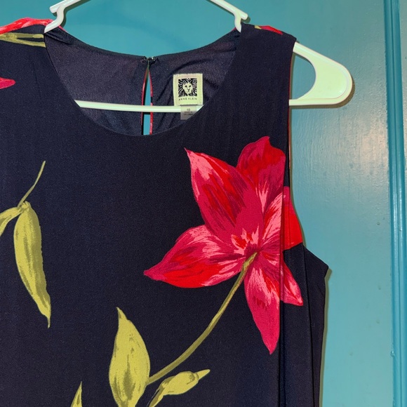 Anne Klein Black Dress with Red and Green Floral Design - Picture 3 of 4